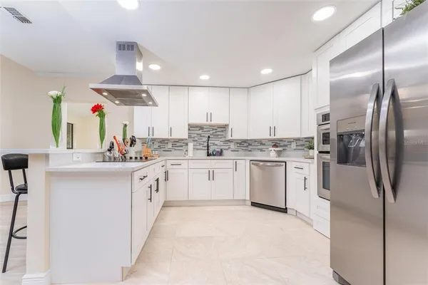 $2,850 | 6151 Silver Oaks Drive, Zephyrhills, FL 33542