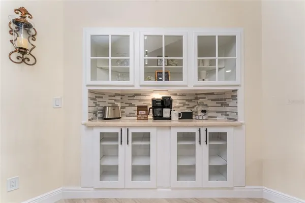 $2,850 | 6151 Silver Oaks Drive, Zephyrhills, FL 33542