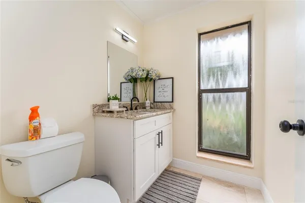 $2,850 | 6151 Silver Oaks Drive, Zephyrhills, FL 33542