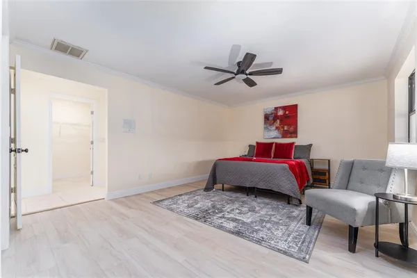 $2,850 | 6151 Silver Oaks Drive, Zephyrhills, FL 33542