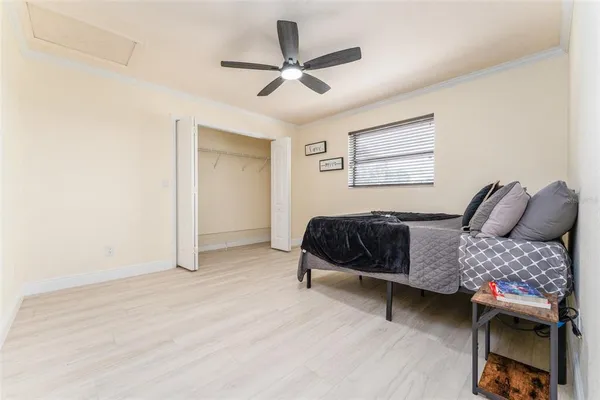 $2,850 | 6151 Silver Oaks Drive, Zephyrhills, FL 33542