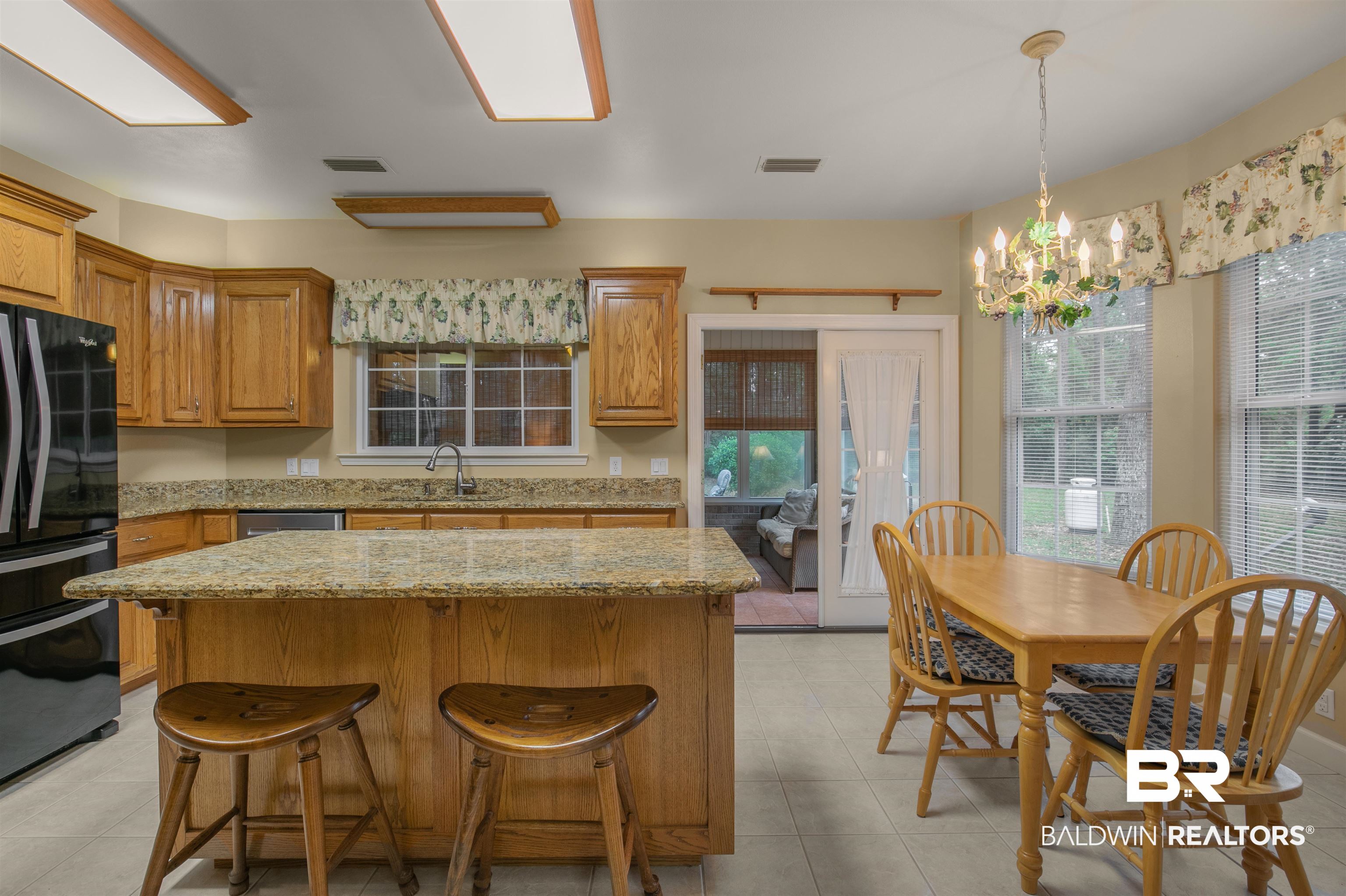 9404 Soldier Creek Road Lillian, AL 36549 - Photo 15 of 49 Kitchen
