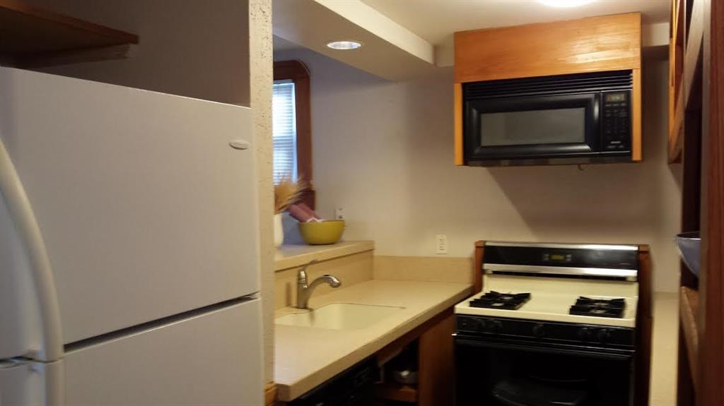 6303 Laurel Street New Orleans, LA 70118 - Photo 5 of 10