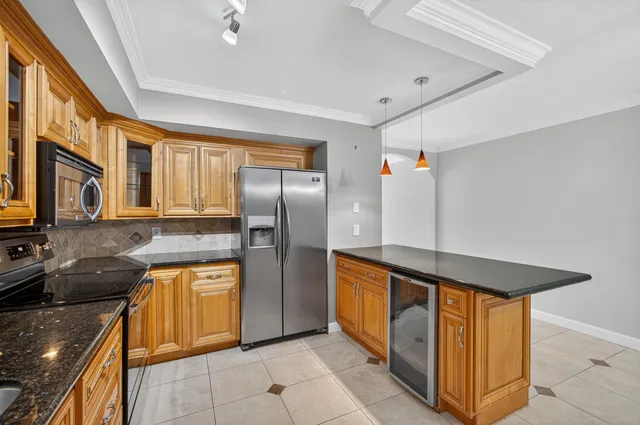 $2,950 | 382 Golfview Road, Unit C, North Palm Beach, FL 33408