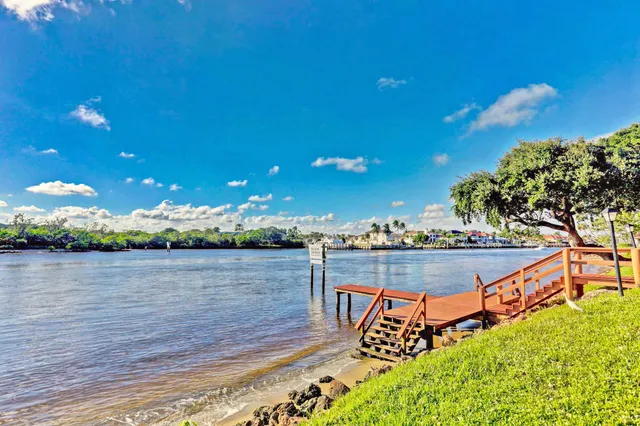 $2,950 | 382 Golfview Road, Unit C, North Palm Beach, FL 33408