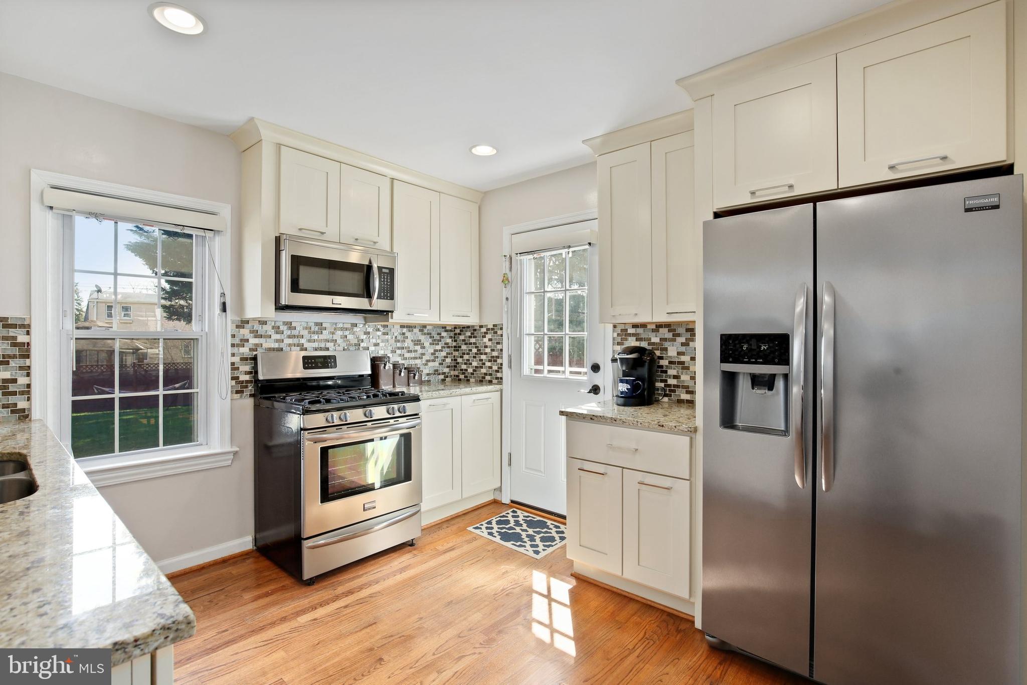 10159 Sutherland Road Silver Spring, MD 20901 - Photo 15 of 54