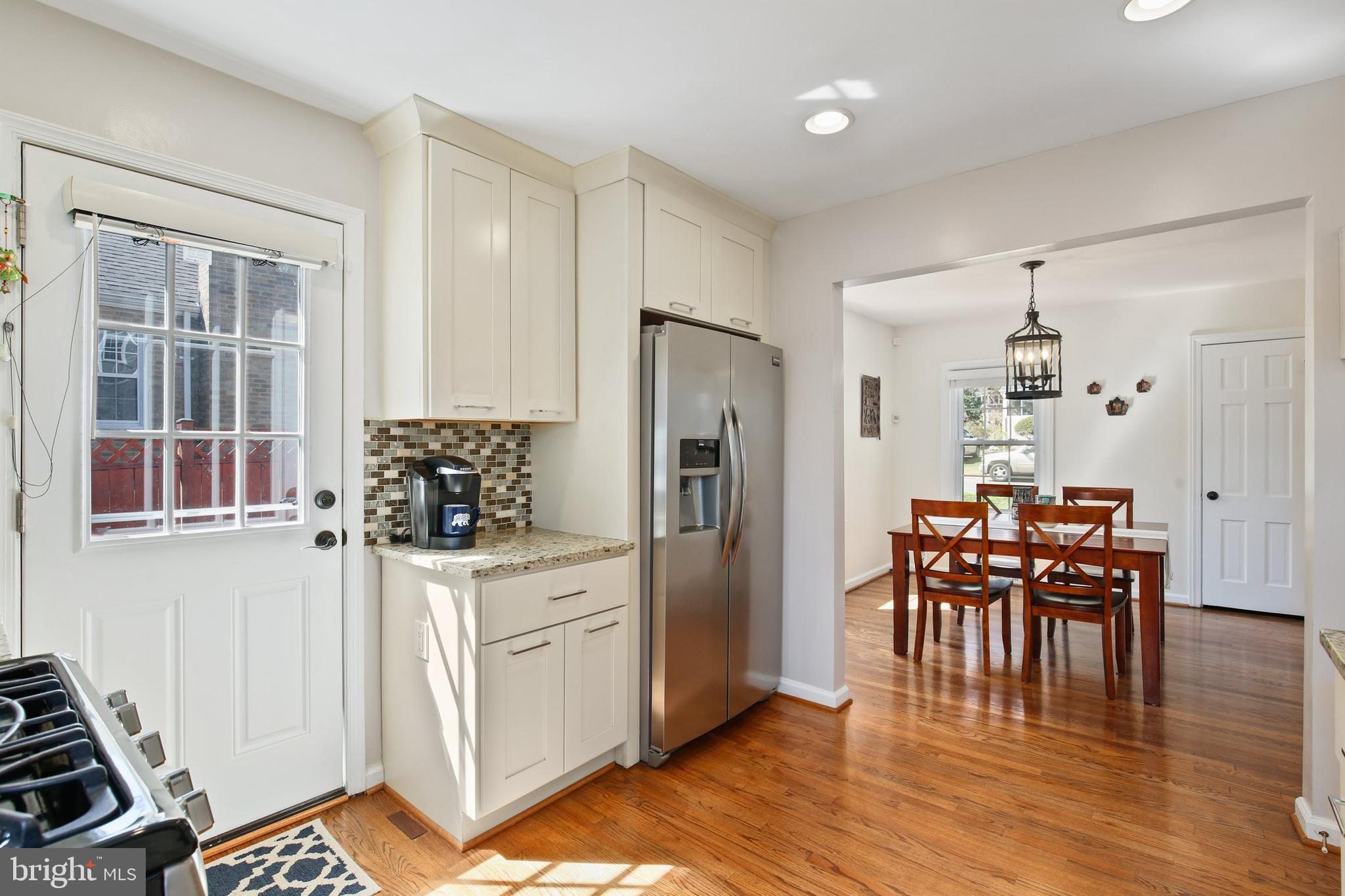 10159 Sutherland Road Silver Spring, MD 20901 - Photo 18 of 54