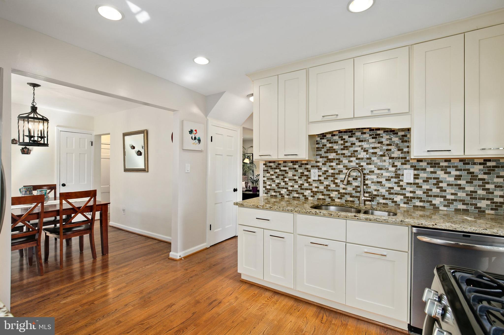 10159 Sutherland Road Silver Spring, MD 20901 - Photo 19 of 54