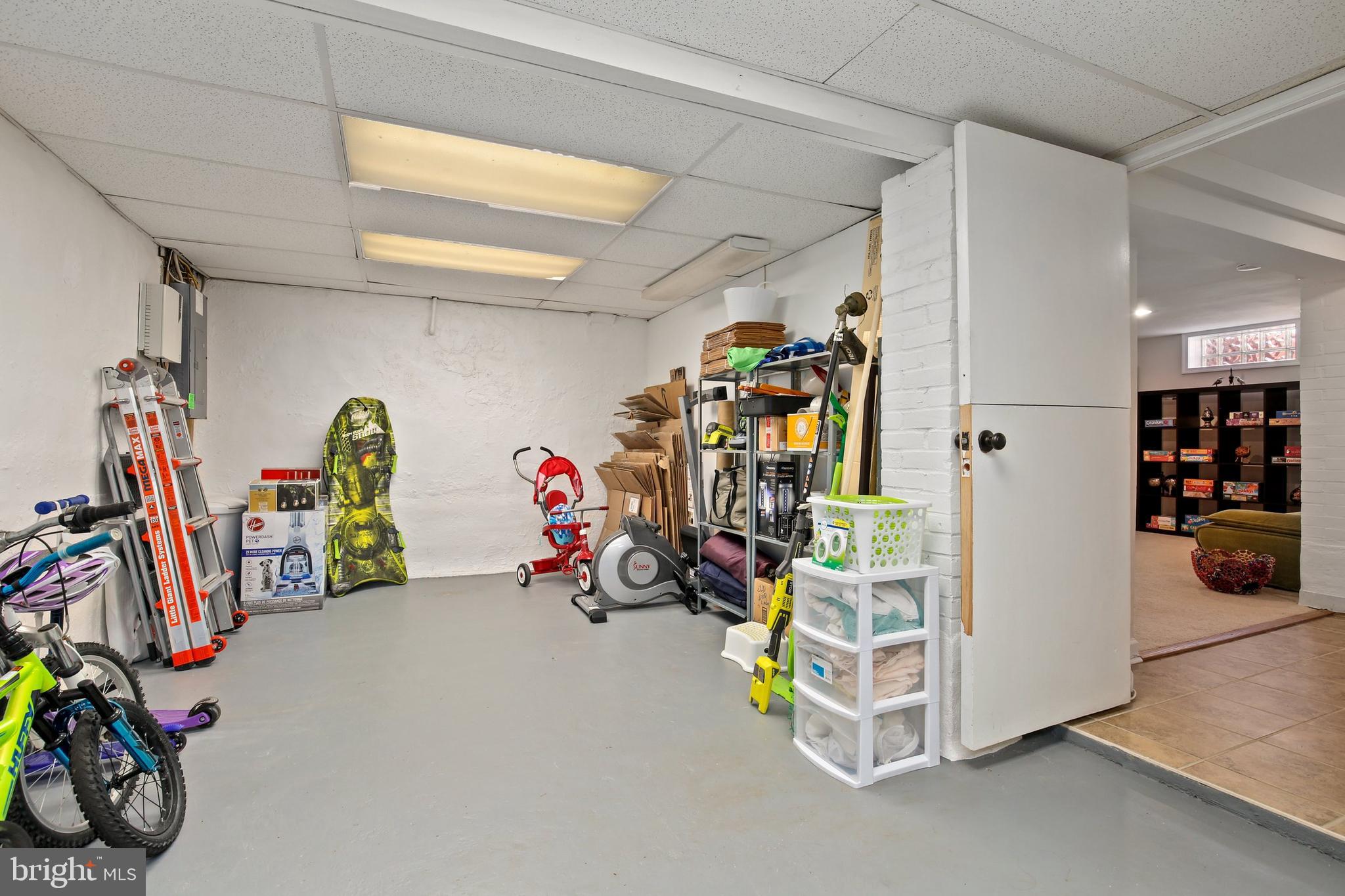 10159 Sutherland Road Silver Spring, MD 20901 - Photo 42 of 54