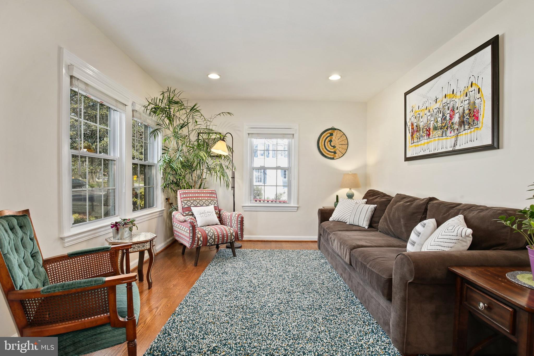 10159 Sutherland Road Silver Spring, MD 20901 - Photo 9 of 54