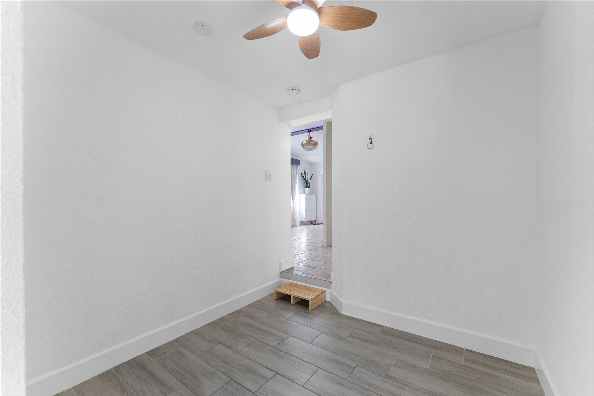 14852 Whatley Road Delray Beach, FL 33445 - Photo 16 of 23 13-13