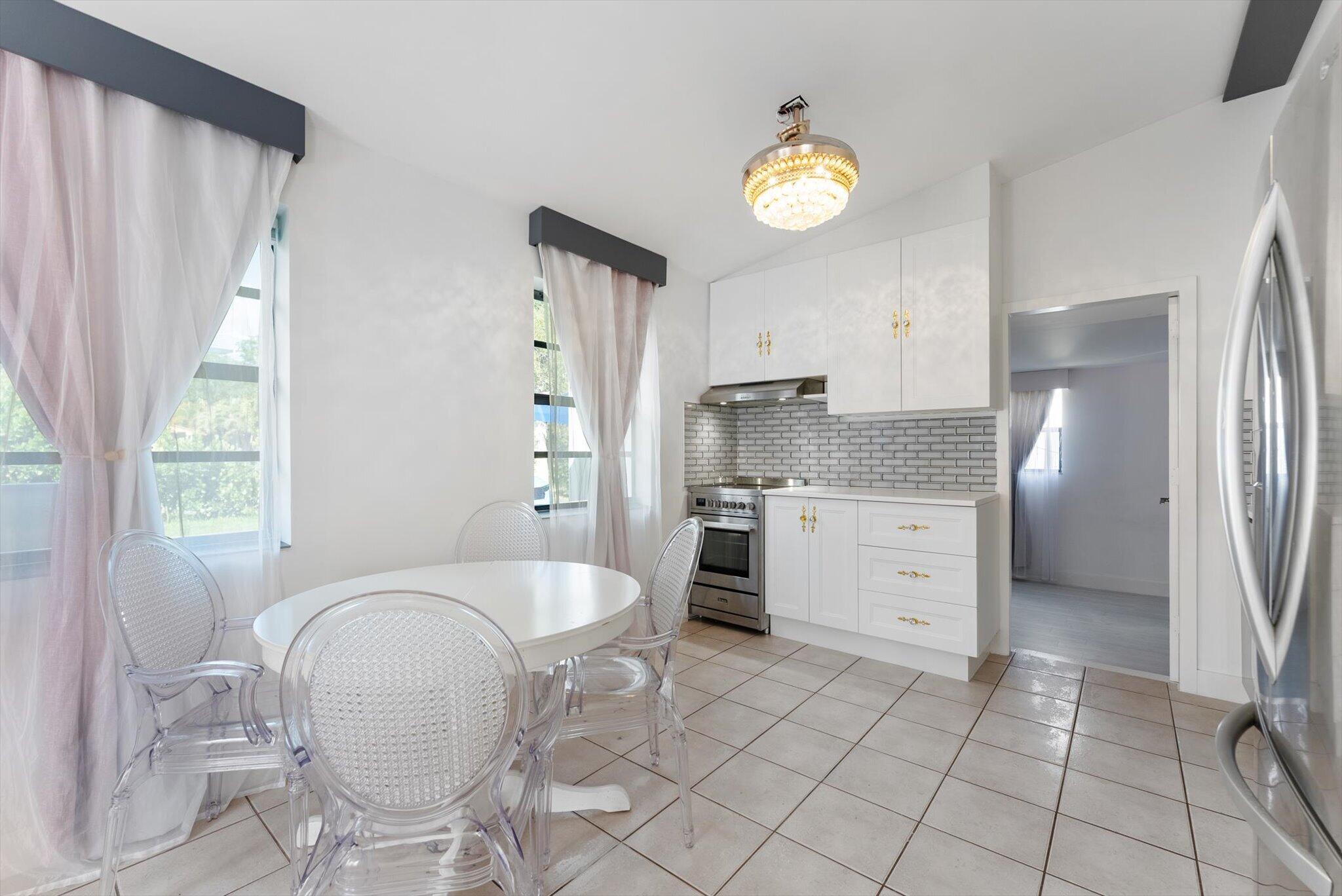 14852 Whatley Road Delray Beach, FL 33445 - Photo 8 of 23 08-8