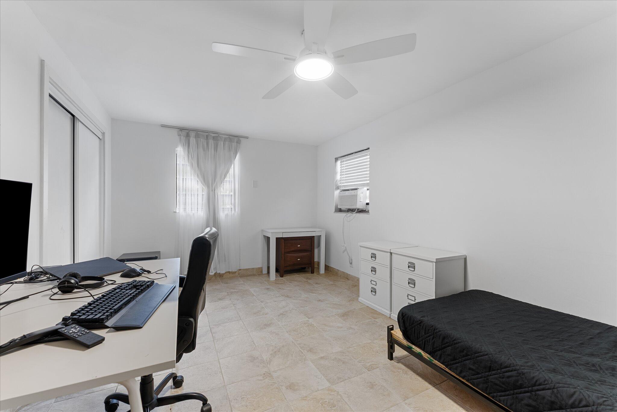 14852 Whatley Road Delray Beach, FL 33445 - Photo 10 of 23 10-10