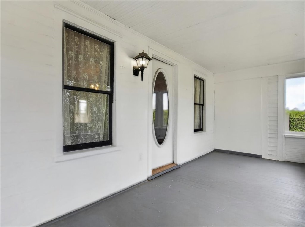 699 Sterling Station Road Sterling, NY 13143 - Photo 7 of 48