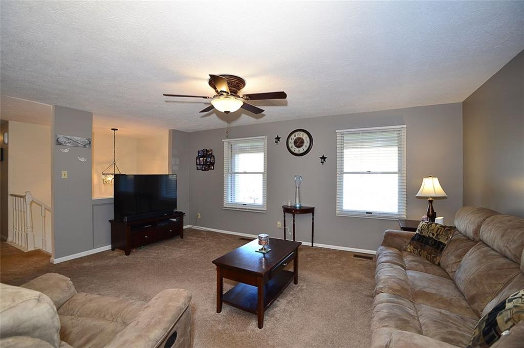 552 Sugar Run Road Eighty Four, PA 15330 - Photo 3 of 25