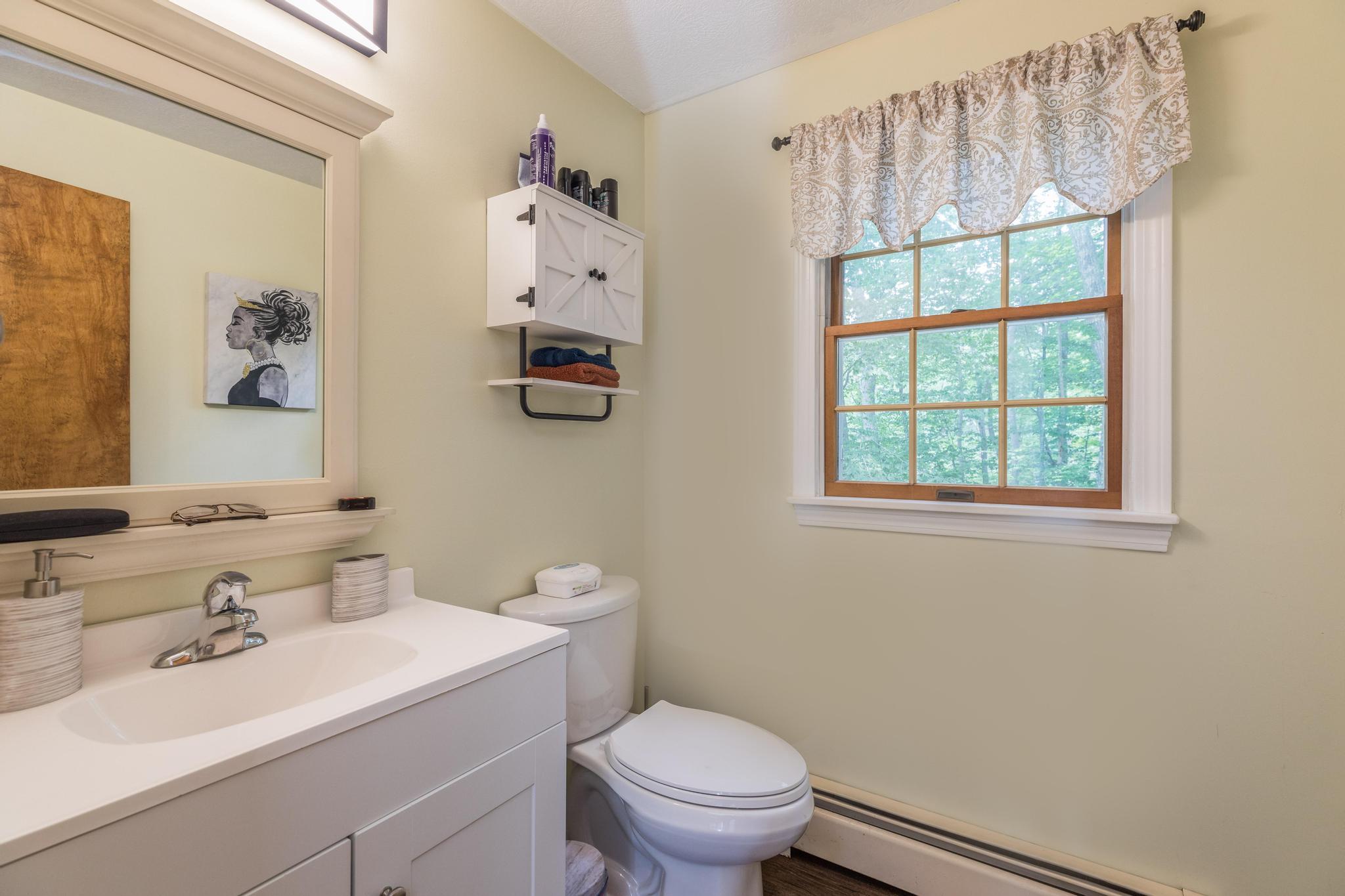 1422 State Road Eliot, ME 03903 - Photo 28 of 45 half bath 1st floor