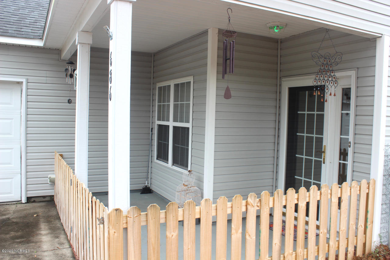 686 Lewis Road Leland, NC 28451 - Photo 3 of 39 Front porch