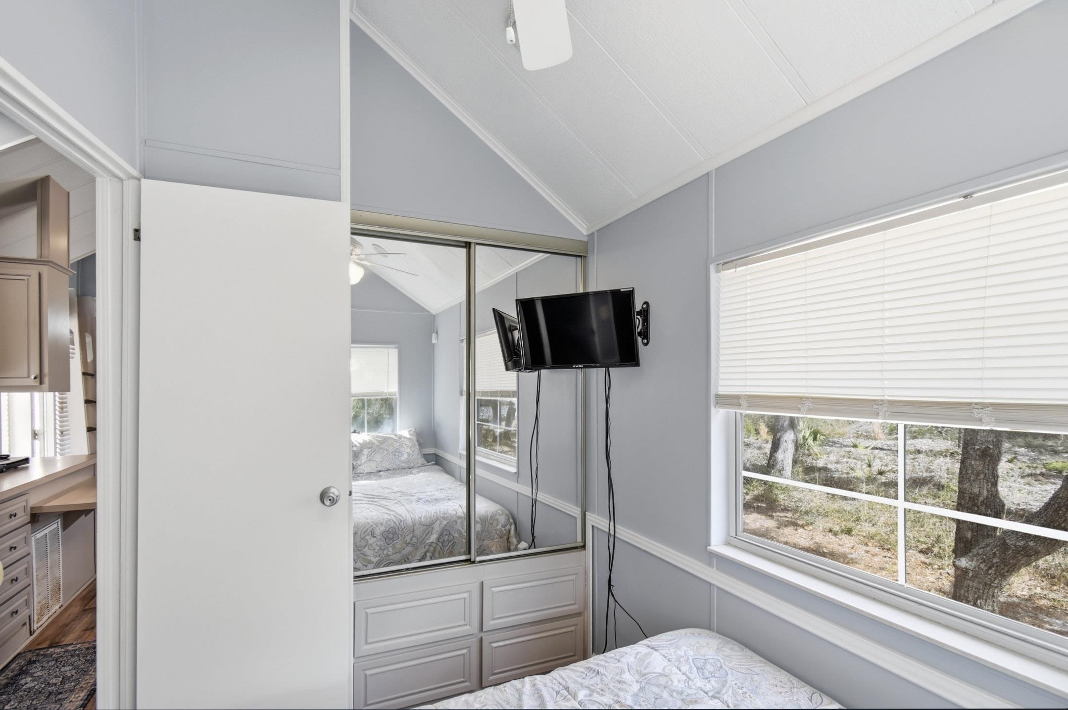 15942 Shell Drive Perry, FL 32348 - Photo 13 of 34