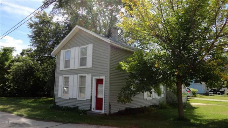 315 3rd Street Spring Lake, MI 49456 - Photo 1 of 10 Primary Photo