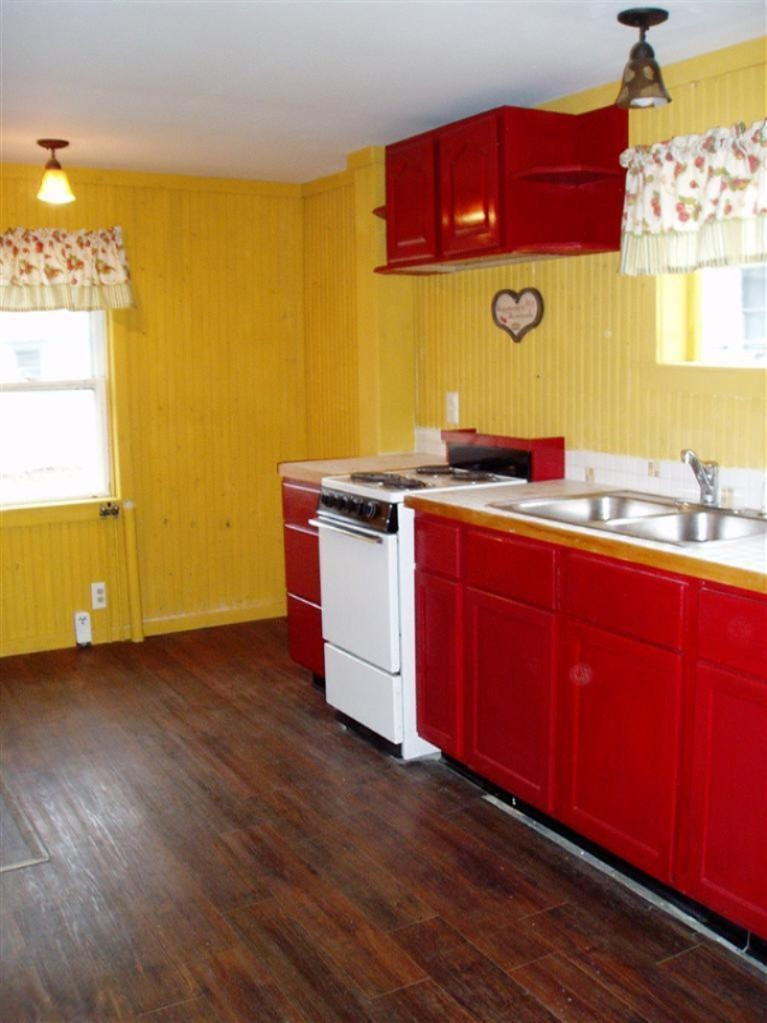 315 3rd Street Spring Lake, MI 49456 - Photo 3 of 10 Additional Photo