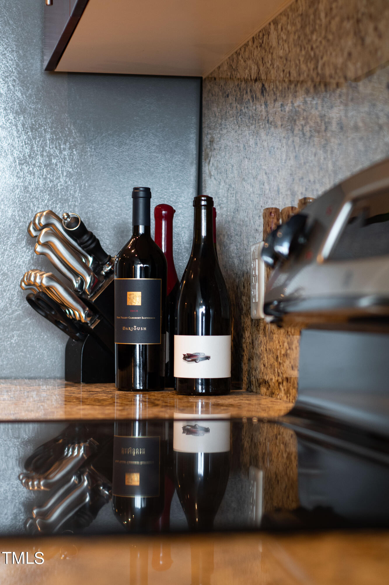 301 Fayetteville Street, Unit 3305 Raleigh, NC 27601 - Photo 12 of 80 Details02