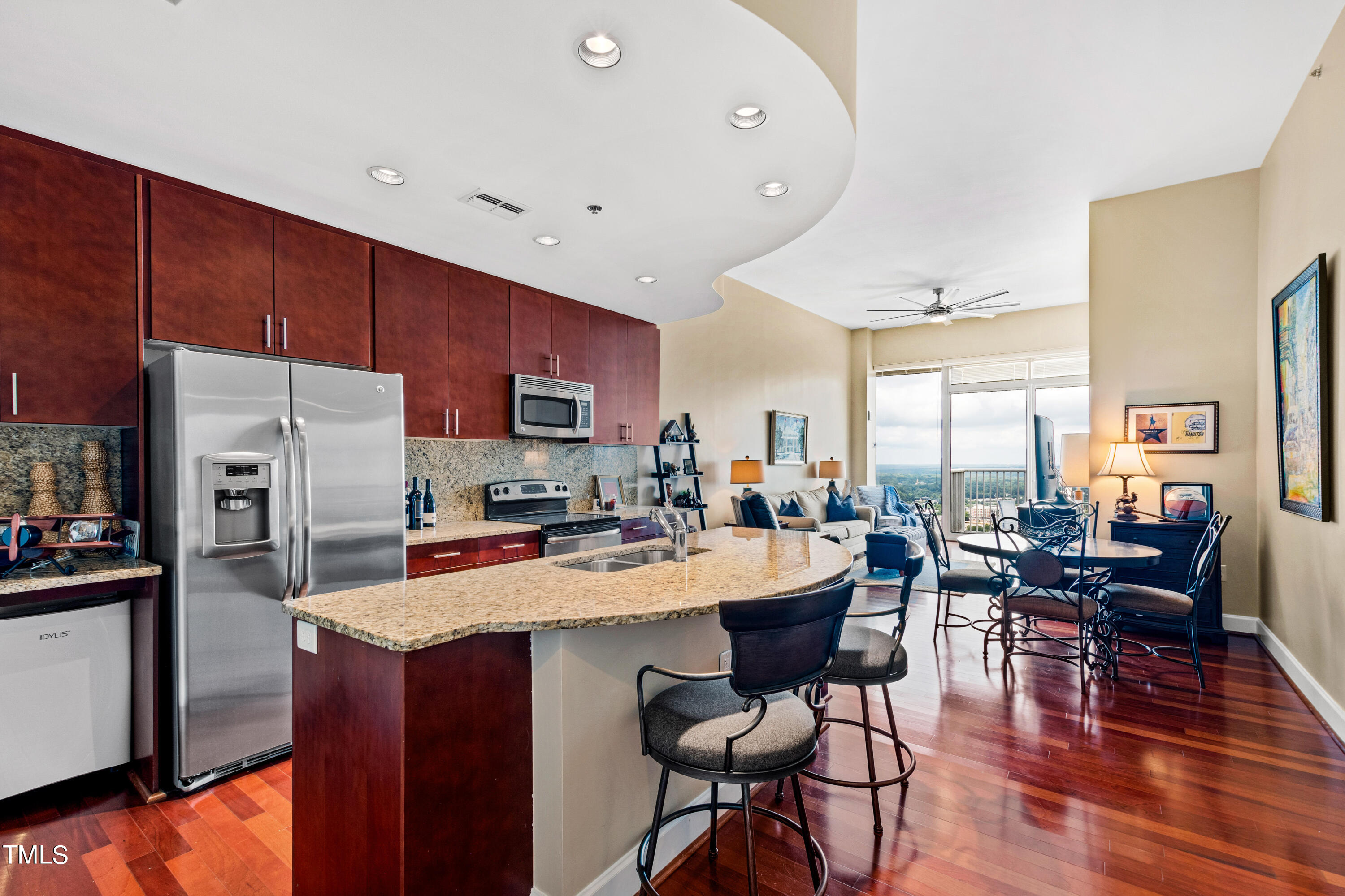 301 Fayetteville Street, Unit 3305 Raleigh, NC 27601 - Photo 19 of 80 KitchenA