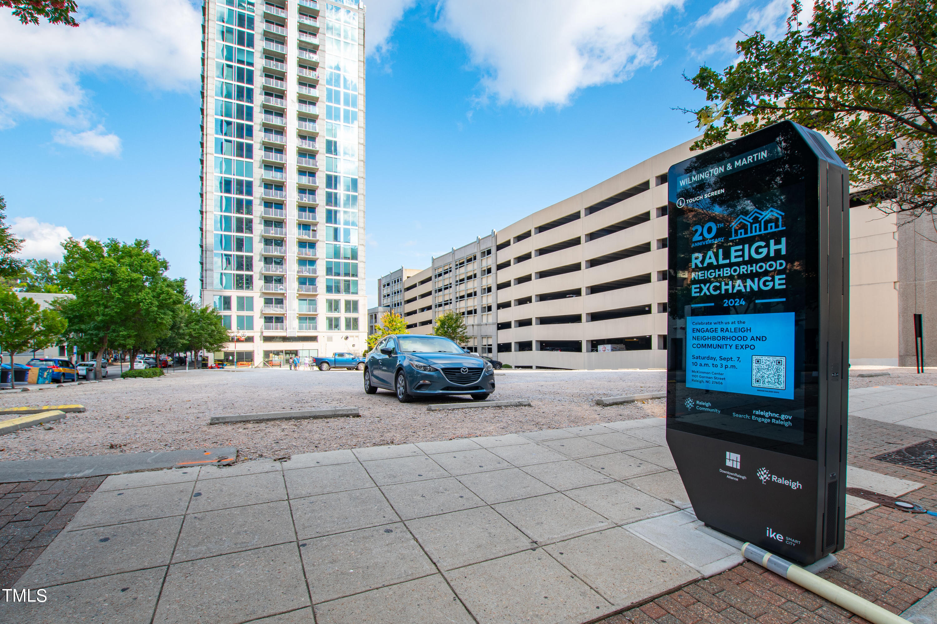 301 Fayetteville Street, Unit 3305 Raleigh, NC 27601 - Photo 67 of 80 a view of entryway with a door