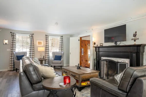 $995,000 | 2759 Highway 11, Peru, VT 05152