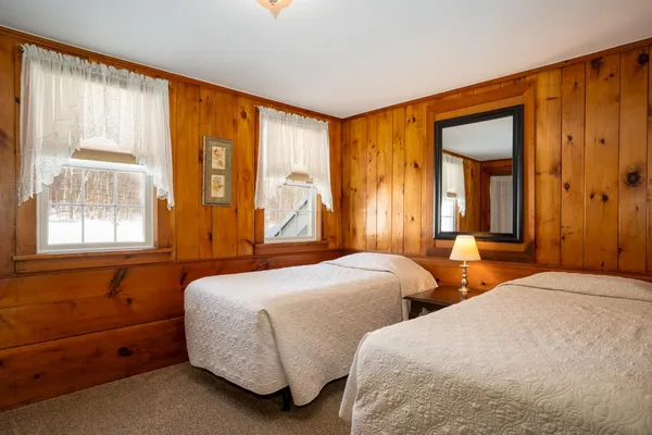 $995,000 | 2759 Highway 11, Peru, VT 05152
