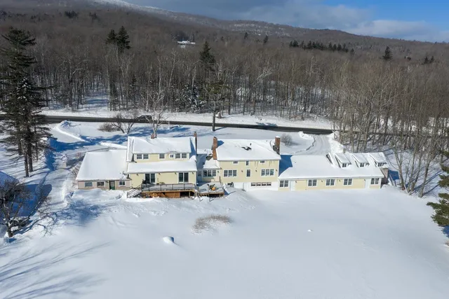 $1,075,000 | 2759 Highway 11, Peru, VT 05152
