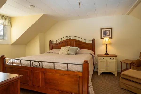 $995,000 | 2759 Highway 11, Peru, VT 05152