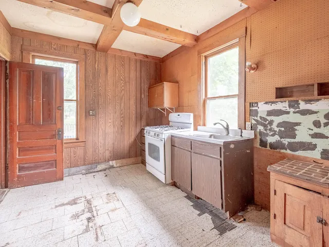 $129,900 | 514 North Street, Crete, IL 60417