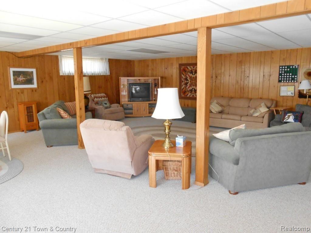 685 Lynndale Court Rochester, MI 48309 - Photo 37 of 56 Bsmt 3.jpg