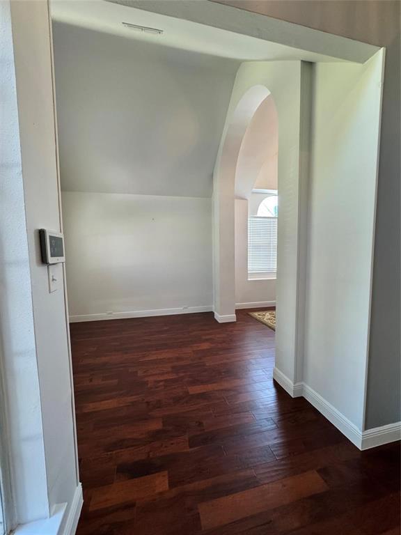 320 Sycamore Drive Murphy, TX 75094 - Photo 4 of 36