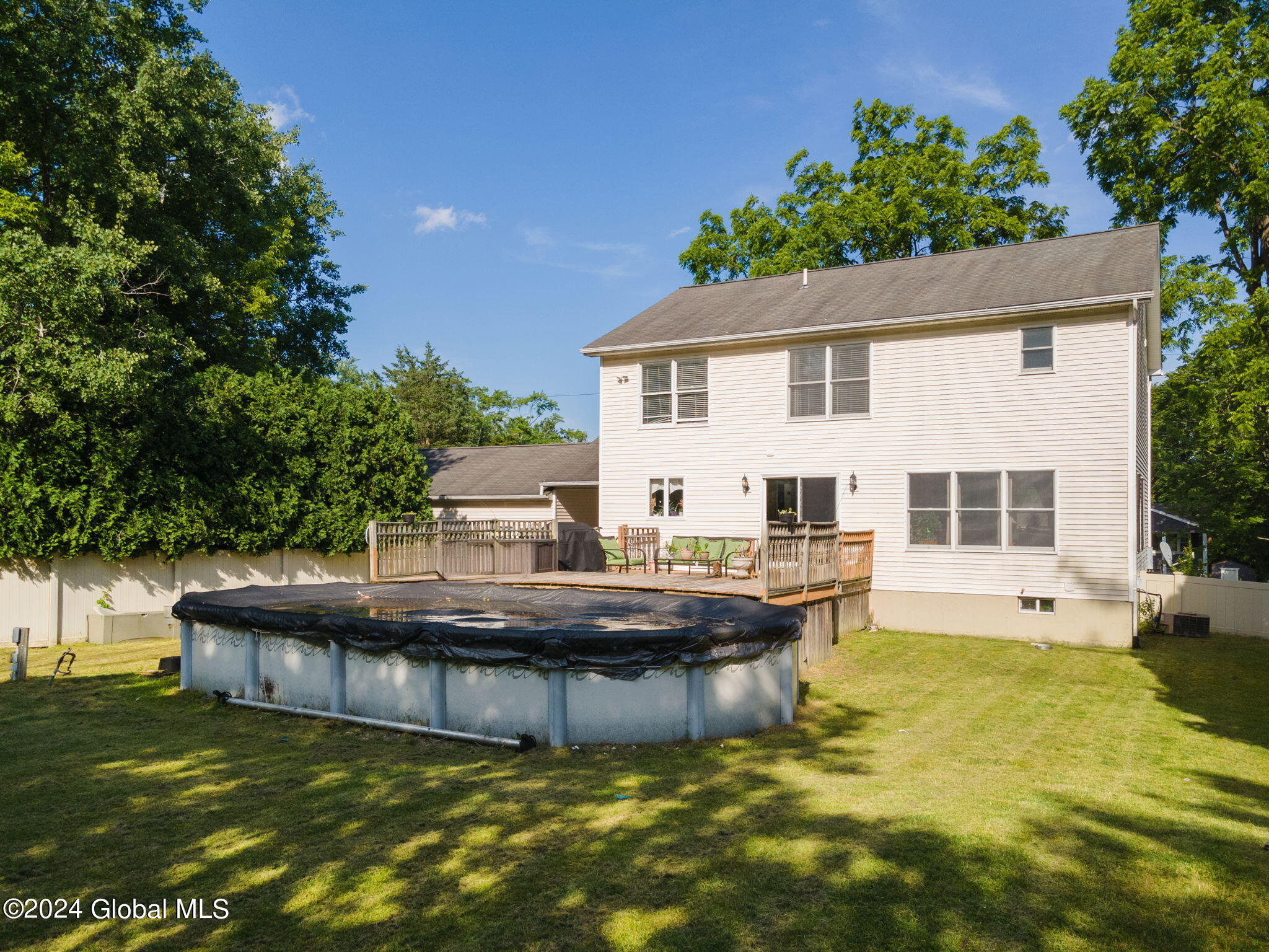 929 Randall Road Schenectady, NY 12309 - Photo 3 of 59 57-web-or-mls-929RandallRd_57