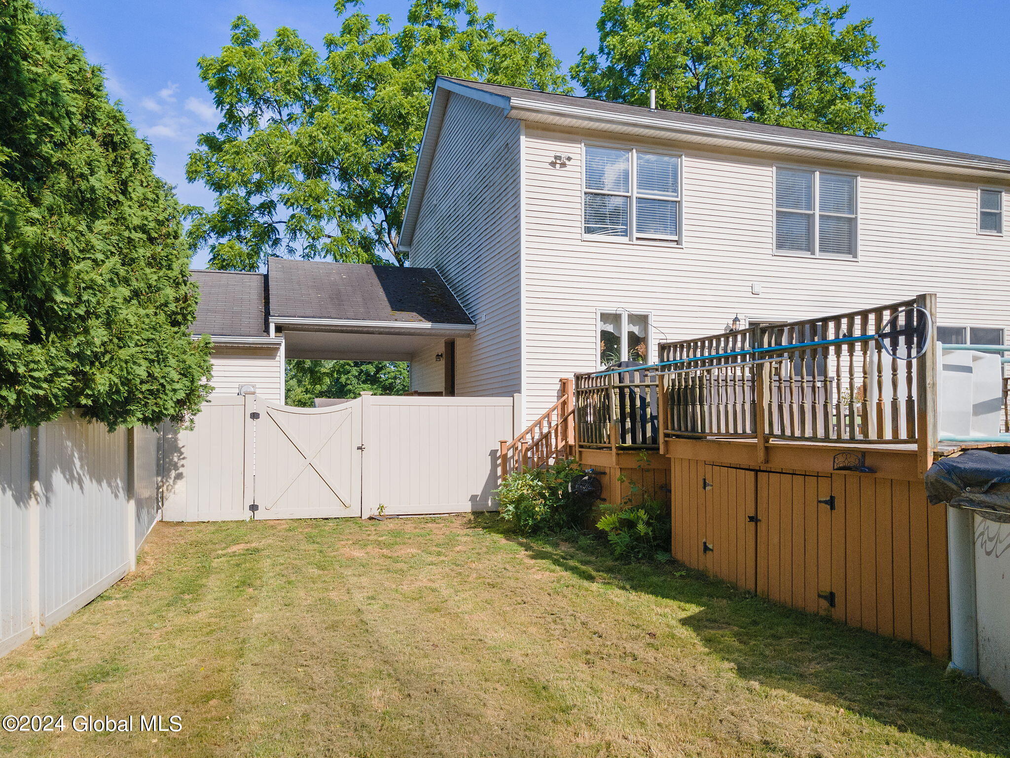 929 Randall Road Schenectady, NY 12309 - Photo 54 of 59 61-web-or-mls-929RandallRd_61