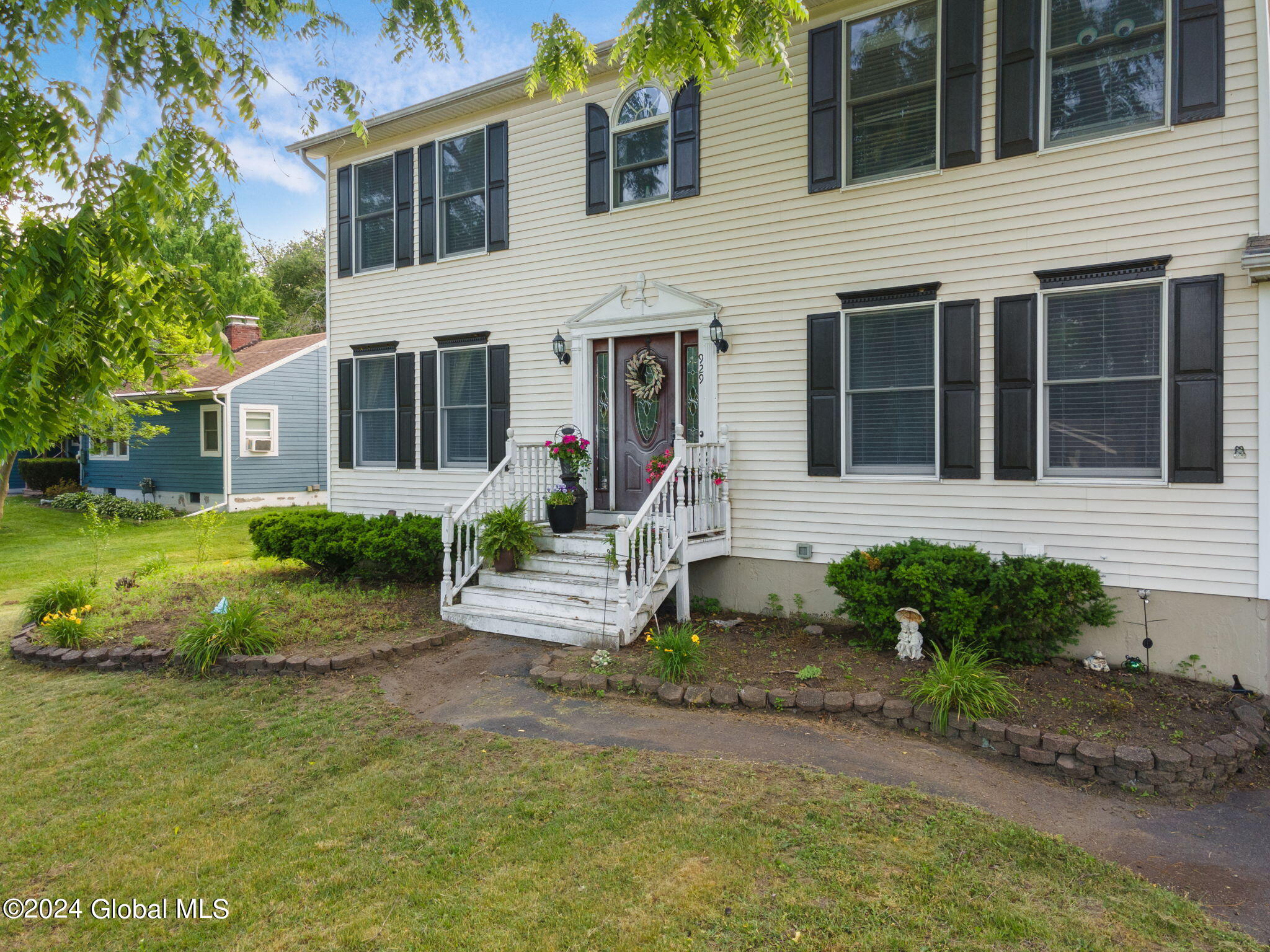 929 Randall Road Schenectady, NY 12309 - Photo 59 of 59 4-web-or-mls-929RandallRd_04