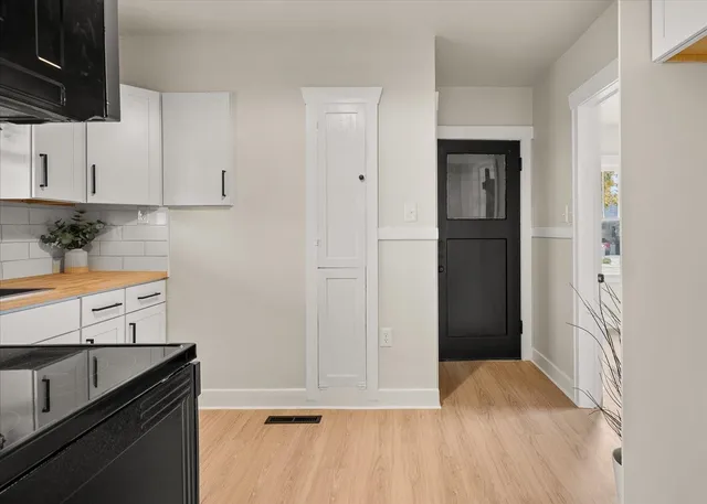 $269,500 | 1903 West Knox Avenue, Spokane, WA 99205