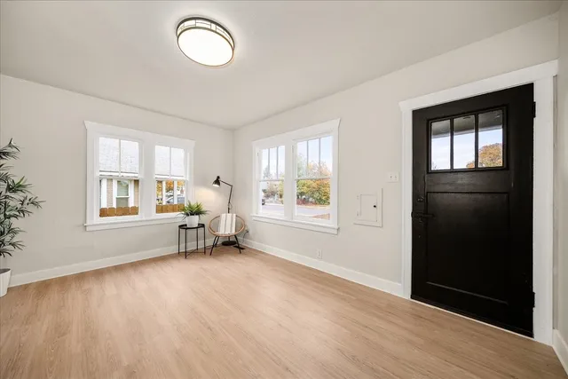 $269,500 | 1903 West Knox Avenue, Spokane, WA 99205