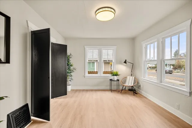 $269,500 | 1903 West Knox Avenue, Spokane, WA 99205