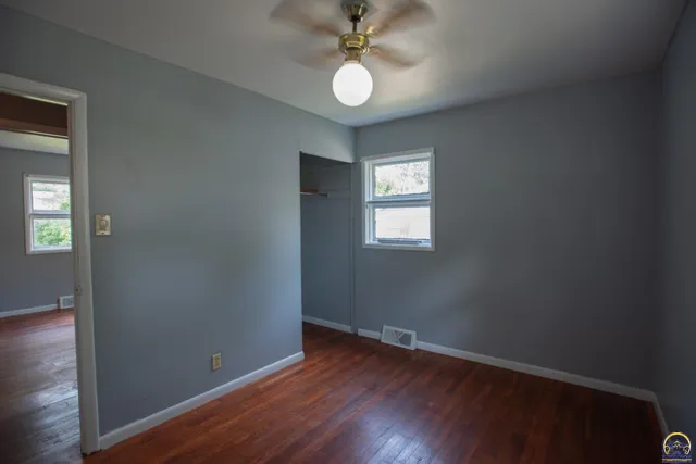 $179,000 | 5518 Southwest Avalon Lane, Topeka, KS 66604