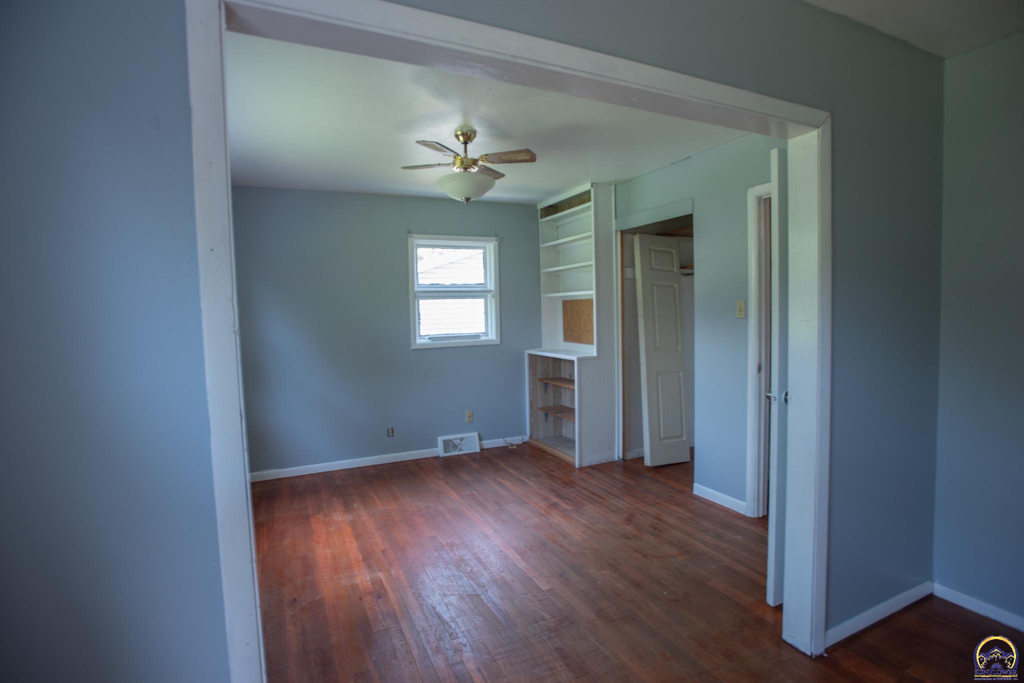 5518 Southwest Avalon Lane Topeka, KS 66604 - Photo 23 of 28