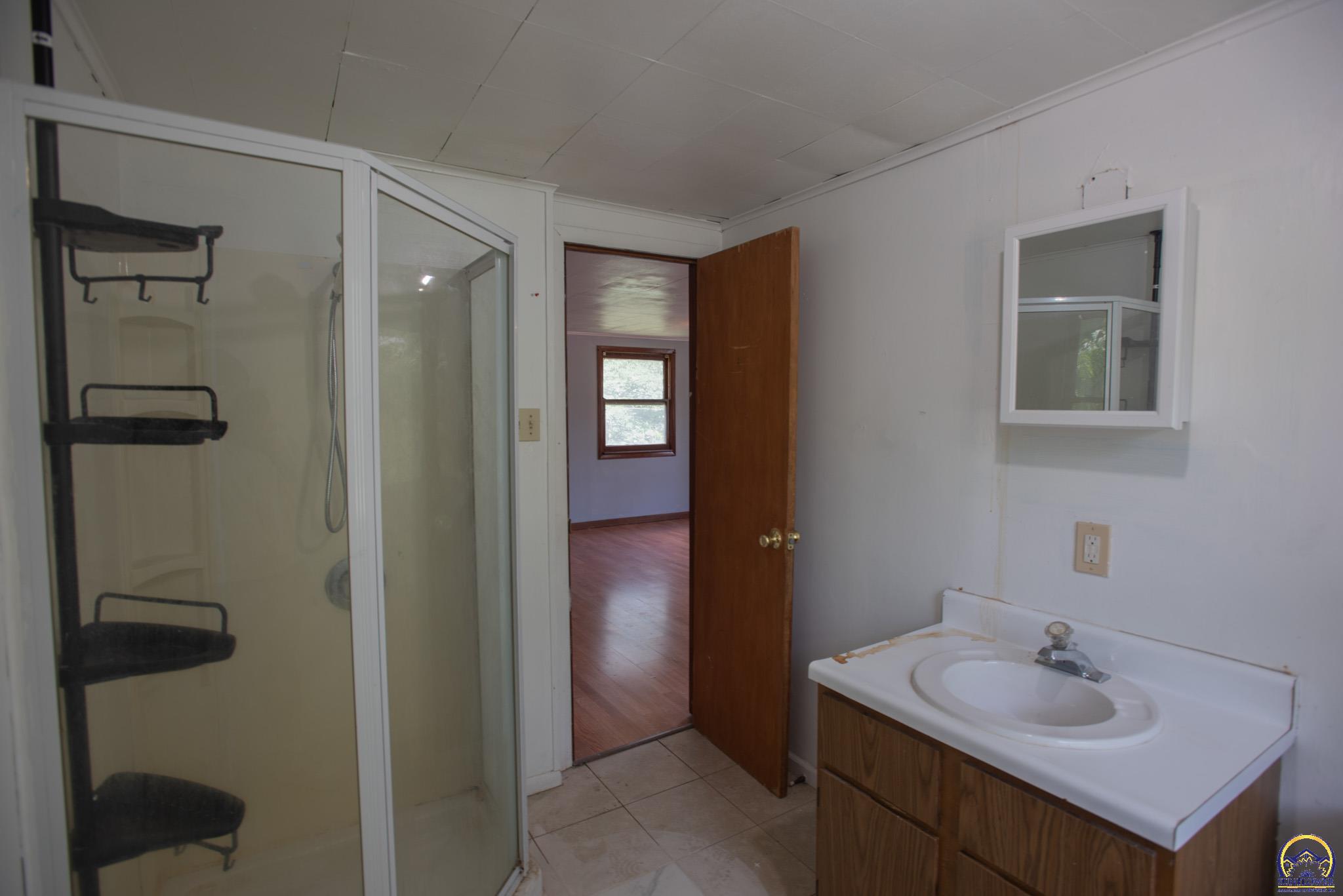 5518 Southwest Avalon Lane Topeka, KS 66604 - Photo 26 of 28
