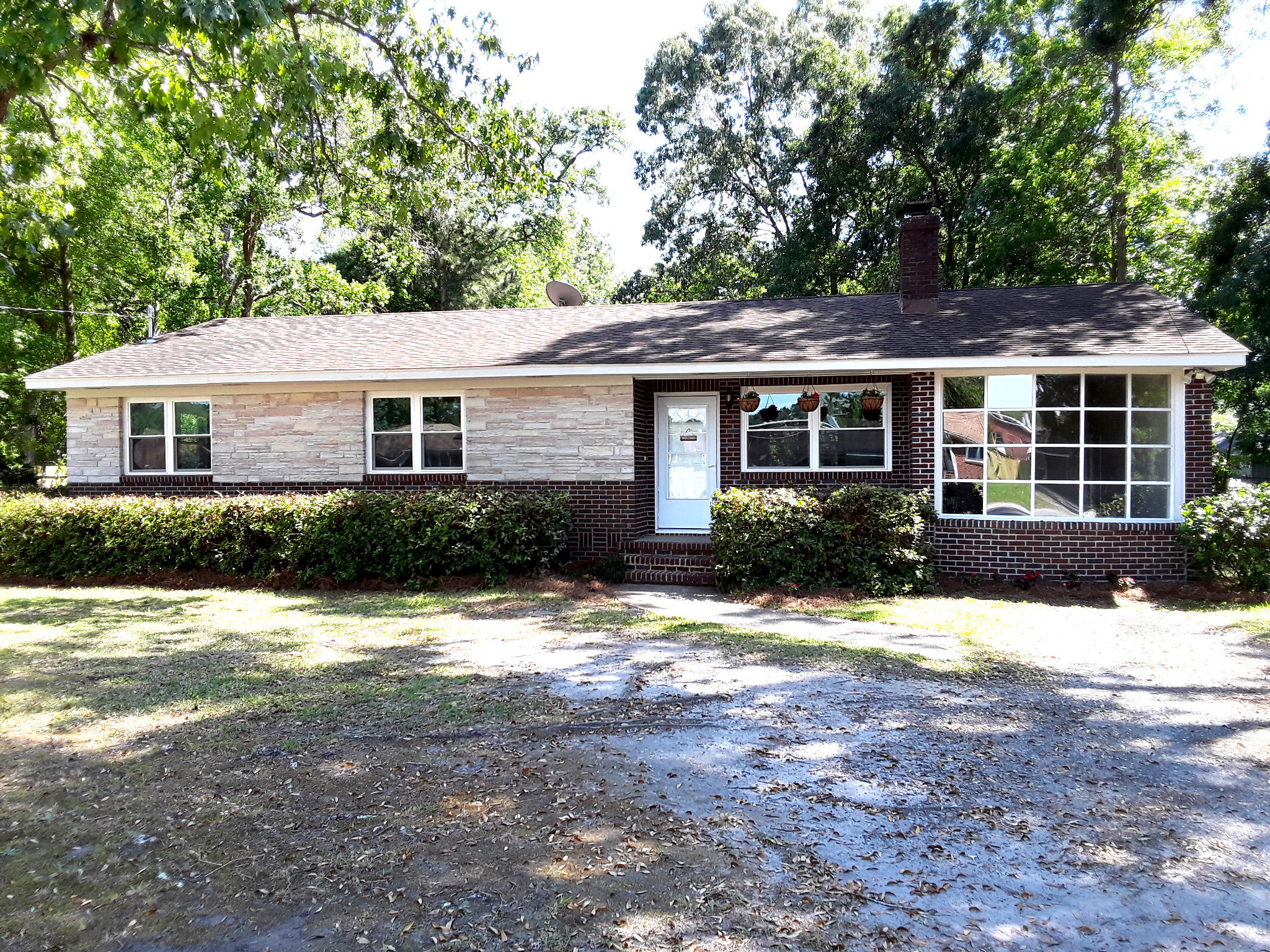 2935 Bolton Road Charleston, SC 29414 - Photo 1 of 25 Welcome to 2935 Bolton Road.