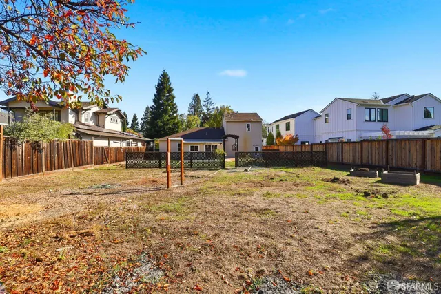 $2,195,000 | 170 Hillview Avenue, Redwood City, CA 94062