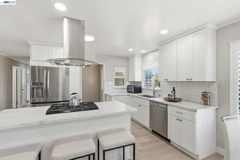 $980,000 | 2394 Tahiti Street, Hayward, CA 94545