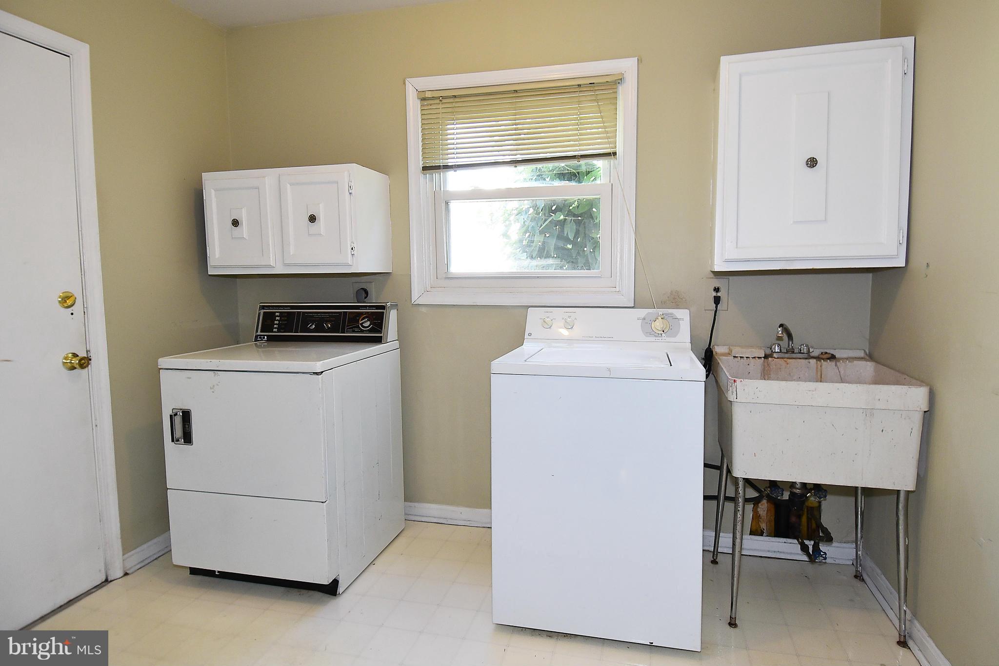 8471 Weems Road Manassas, VA 20110 - Photo 14 of 29 Interior (General)