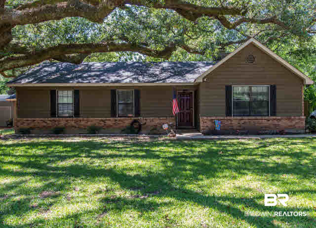 5512 Plantation Road Theodore, AL 36582 - Photo 1 of 20