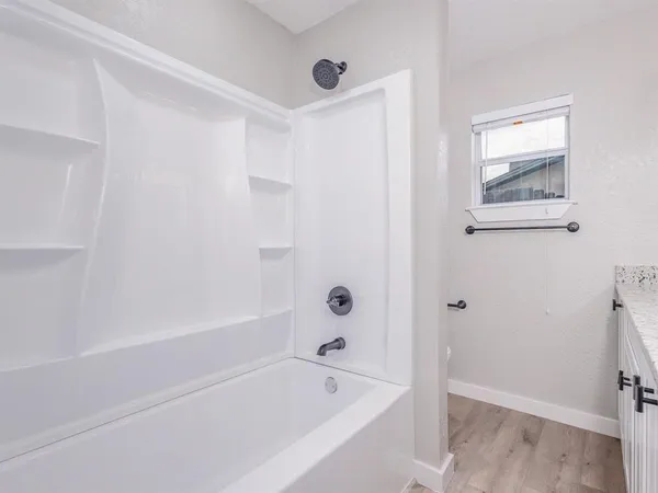 $2,100 | 2008 10th Street, Brownwood, TX 76801