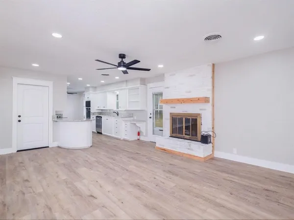 $2,100 | 2008 10th Street, Brownwood, TX 76801